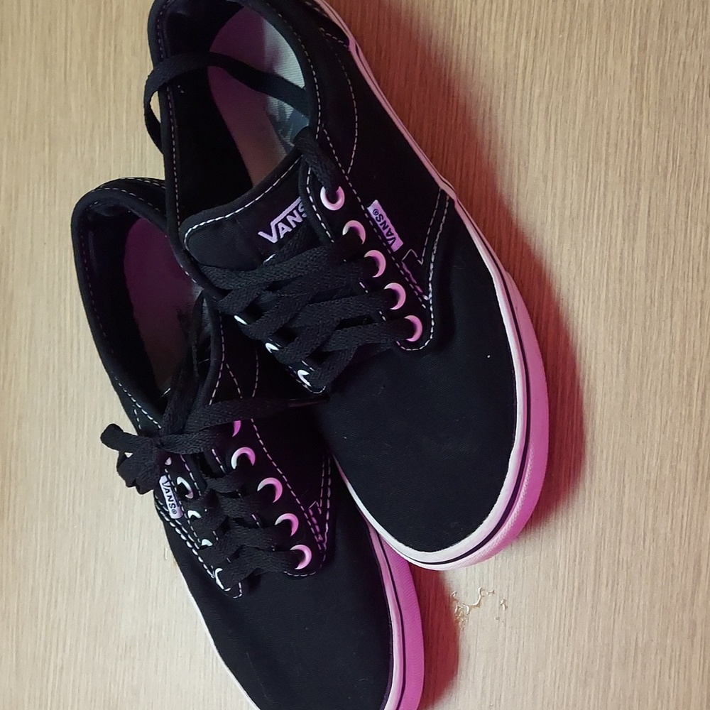 Black and white vans